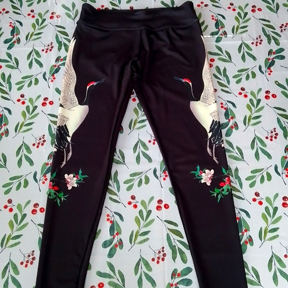 Amazing Sports Yoga Pants - Picture 2 of 10